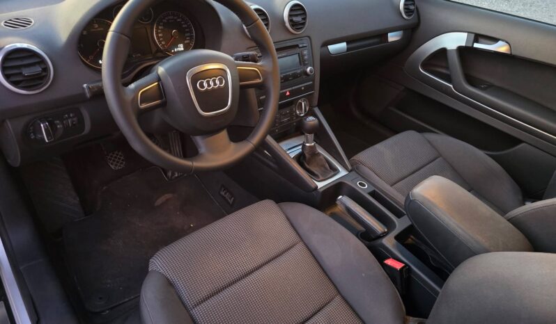 
								Audi A3 Sportback 2.0 TDI пълно									