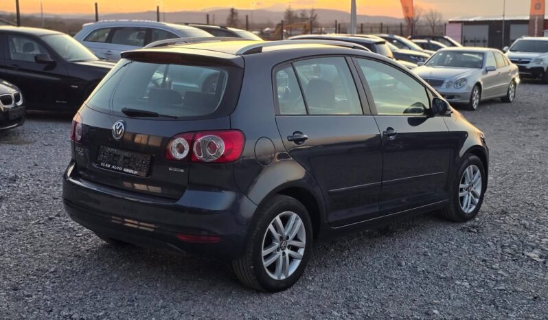 
								Volkswagen Golf Plus 1.6 MPI LPG пълно									
