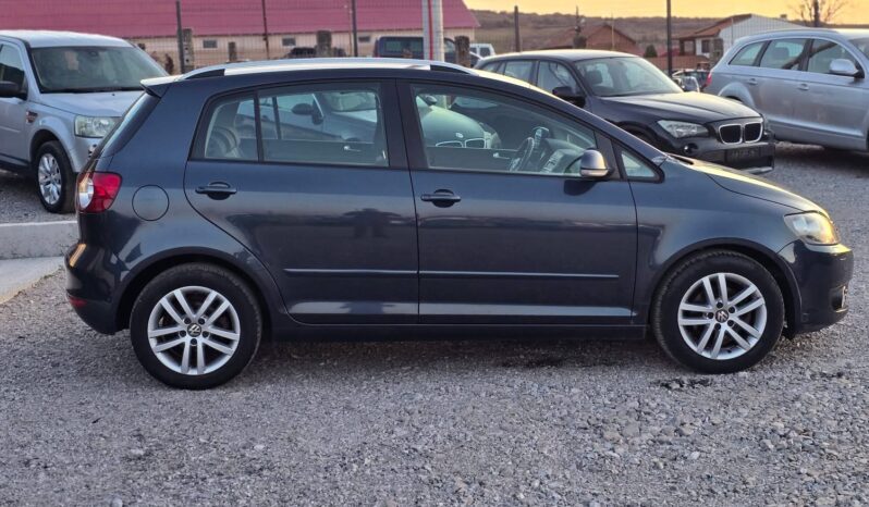 
								Volkswagen Golf Plus 1.6 MPI LPG пълно									