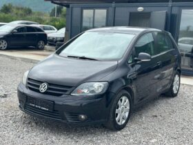 Vw golf 5+ 1.9tdi 105к.с. 2005g 5 скорости.