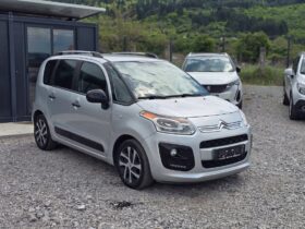 Citroen c3 picasso 1.6d 99k 2017 година.