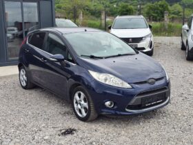 Ford Fiesta TITANIUM 10/2011г 1.4i бензин газов инжекцион 97 коня