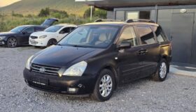Kia Carnival 2008г 2.9d 185 коня луксозен 7 местен мини ван , автоматик!