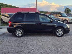 Kia Carnival 2008г 2.9d 185 коня луксозен 7 местен мини ван , автоматик!