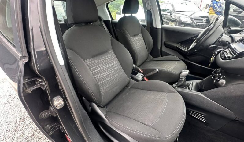 
								Peugeot 208 1.2i бензин 90 коня 2013г 135.000км! пълно									
