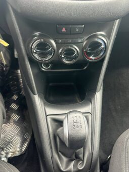 
										Peugeot 208 1.2i бензин 90 коня 2013г 135.000км! пълно									