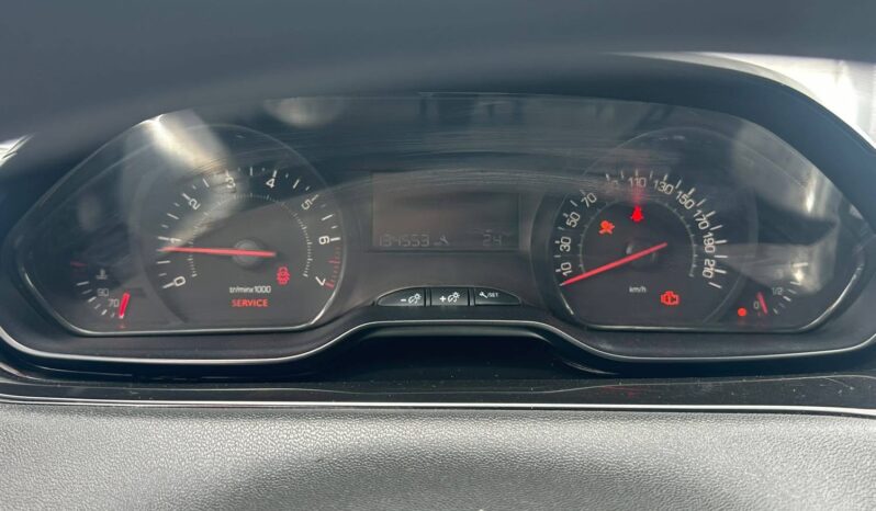
								Peugeot 208 1.2i бензин 90 коня 2013г 135.000км! пълно									