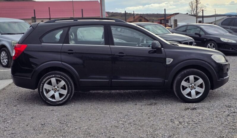 
								Chevrolet captiva 2.0d 150k 2008g 4×4 168.000km 7 местна. пълно									