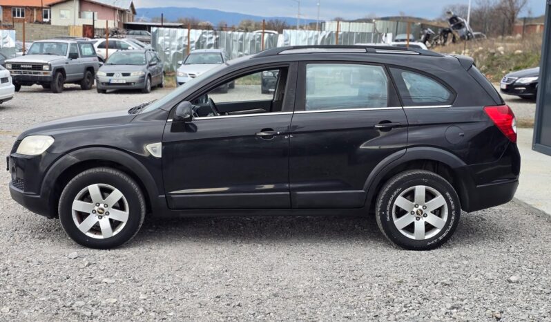 
								Chevrolet captiva 2.0d 150k 2008g 4×4 168.000km 7 местна. пълно									
