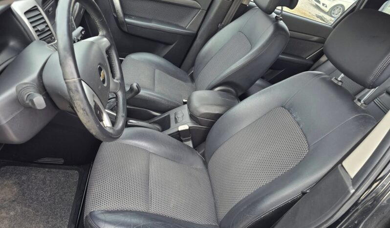 
								Chevrolet captiva 2.0d 150k 2008g 4×4 168.000km 7 местна. пълно									