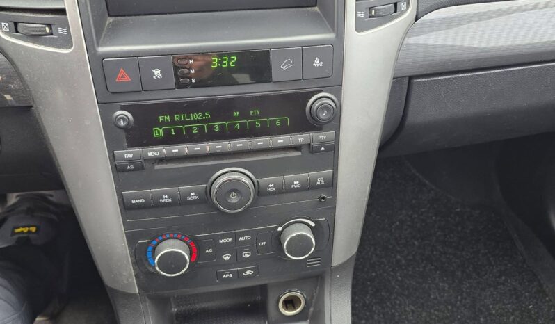 
								Chevrolet captiva 2.0d 150k 2008g 4×4 168.000km 7 местна. пълно									