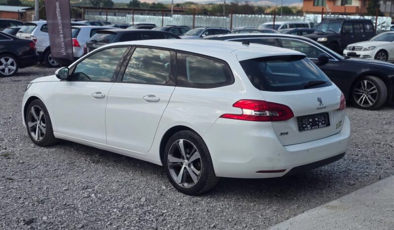 
								Peugeot 308 1.6d 99k 2016g. пълно									