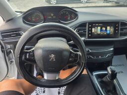 
										Peugeot 308 1.6d 99k 2016g. пълно									